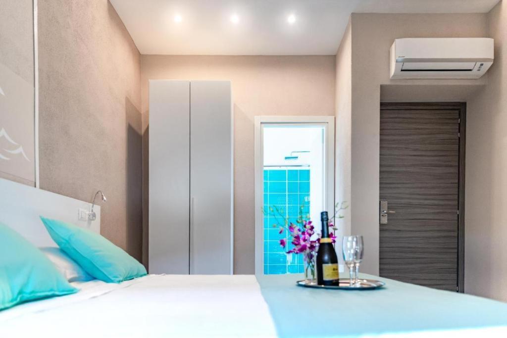 La Smeralda - Boutique Rooms And Breakfast غولفو أرانتْشي المظهر الخارجي الصورة